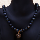 Collier perles Peacock et pendentif