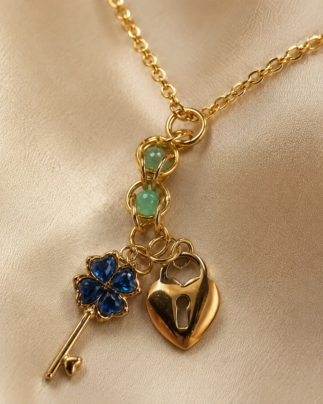 Collier NE0005