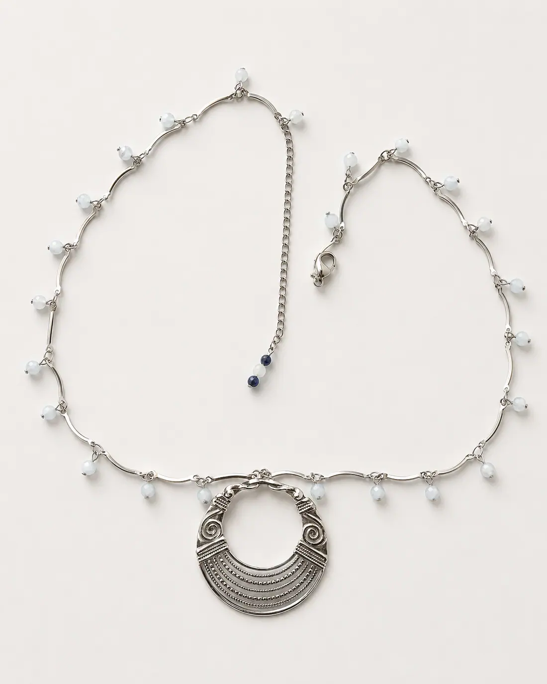 Collier NE0007