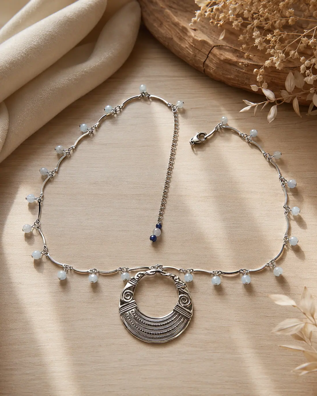 Collier NE0007