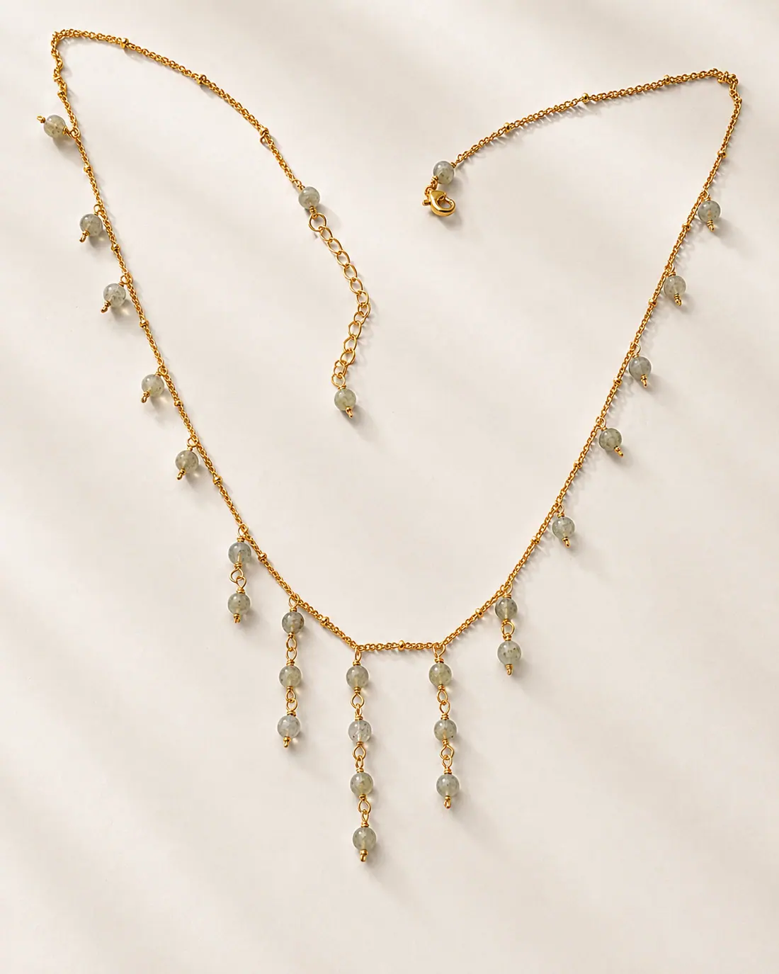 Collier NE0019