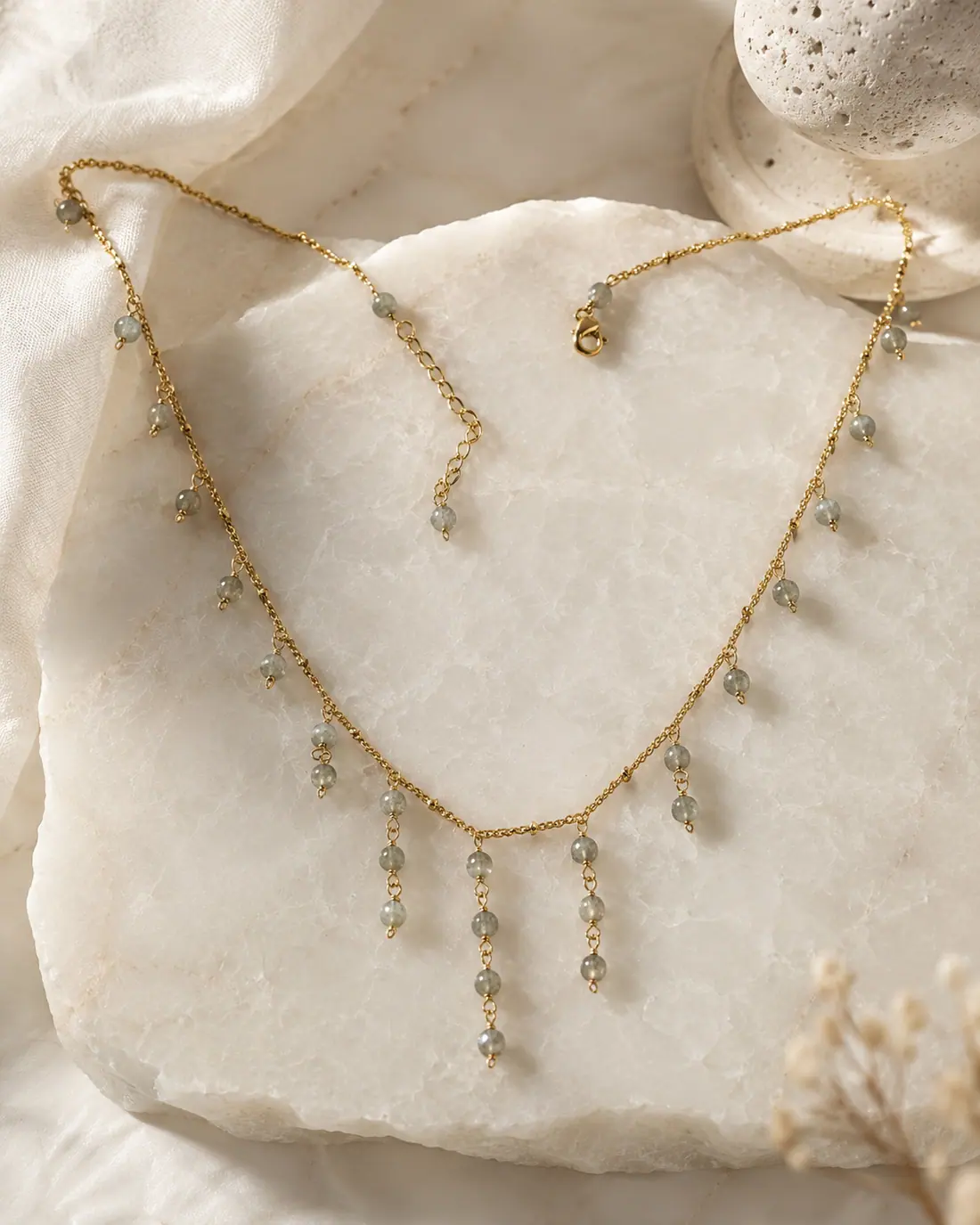 Collier NE0019