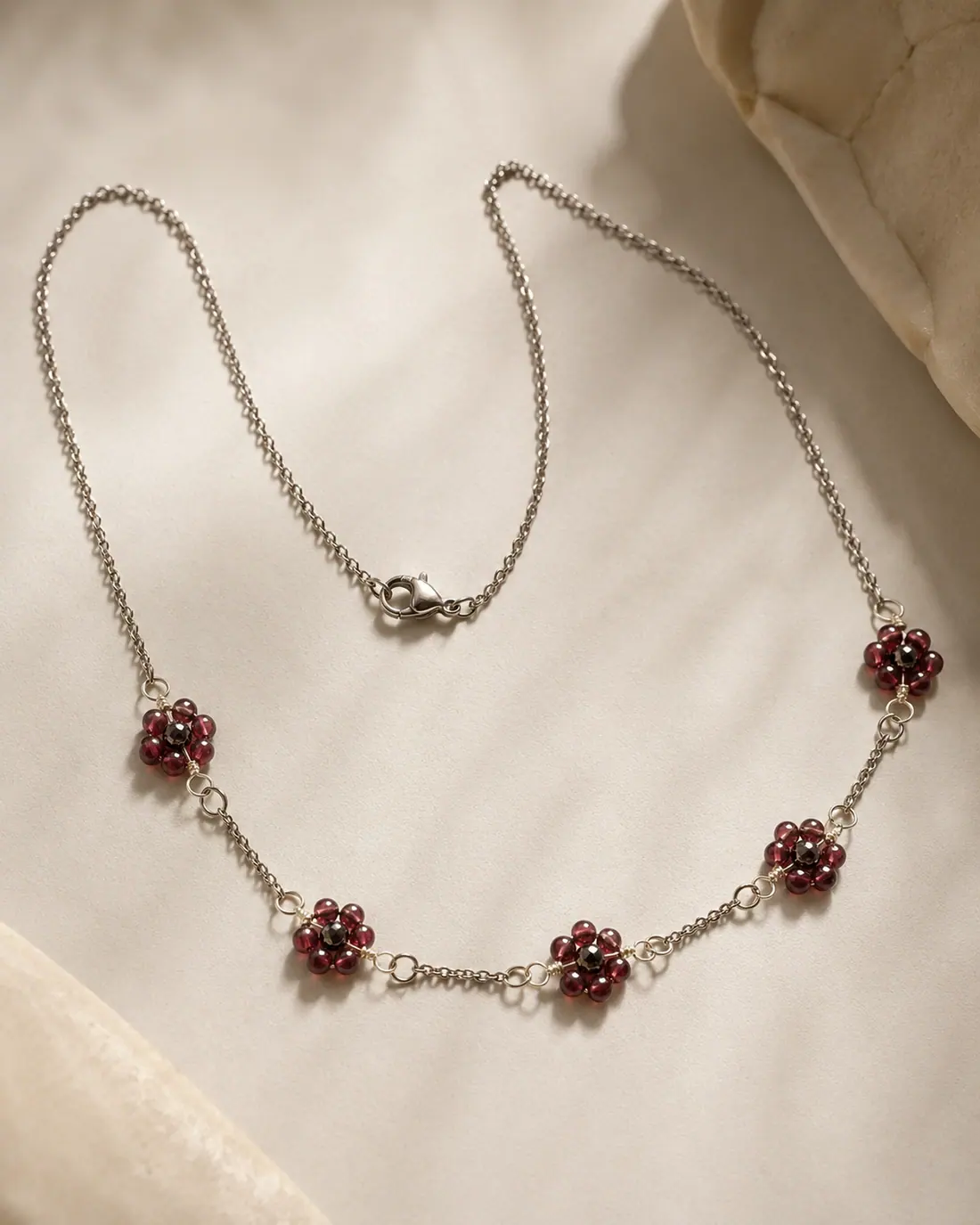 Collier NE0026