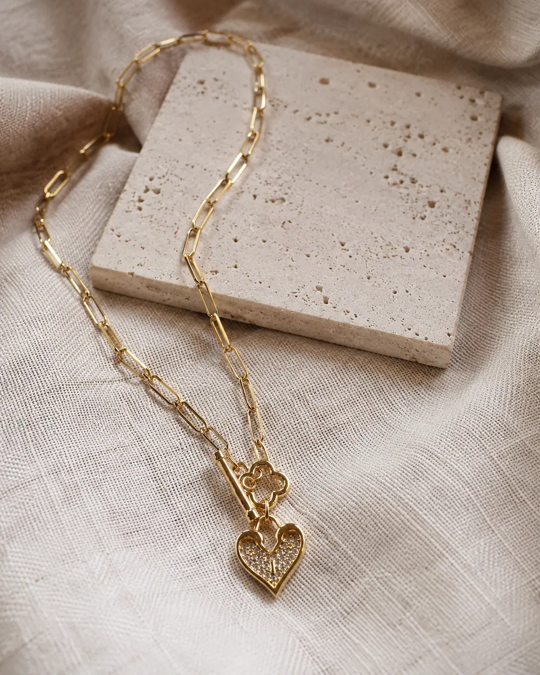 Collier NE0027