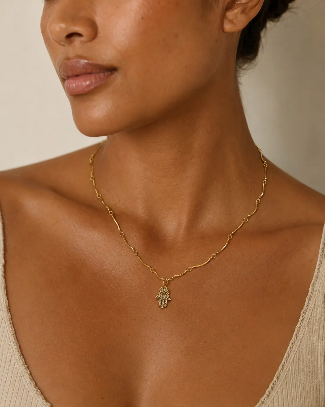 Collier NE0028 porté