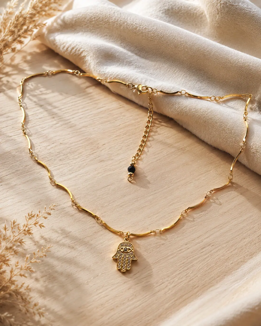 Collier NE0028